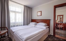 Hotel Lunik